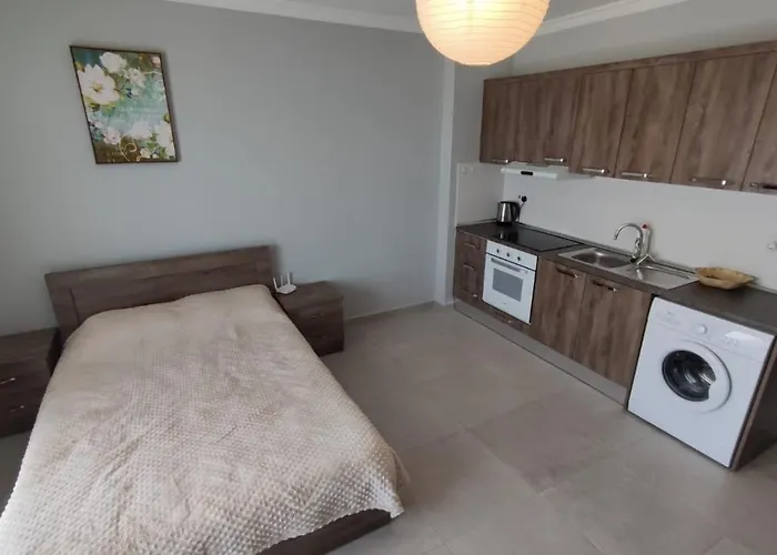 Royal Life Poseidon B Long Iskele 138 *